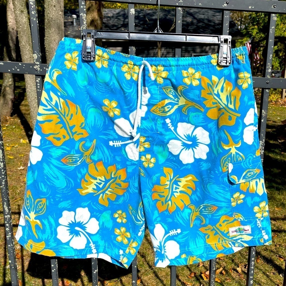 ISLAND PLANET vintage Hawaiian board shorts